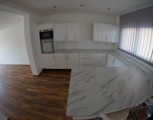 Ház 3 szobák eladó on Campenesti