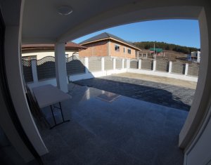 Ház 3 szobák eladó on Campenesti