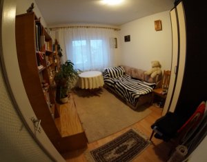 Lakás 4 szobák eladó on Cluj-napoca, Zóna Plopilor