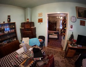 Ház 7 szobák eladó on Cluj-napoca, Zóna Dambul Rotund