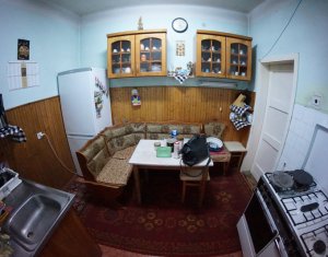 Ház 7 szobák eladó on Cluj-napoca, Zóna Dambul Rotund