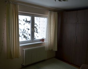 Lakás 4 szobák eladó on Cluj-napoca, Zóna Manastur