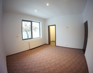 Lakás 3 szobák kiadó on Cluj-napoca, Zóna Centru