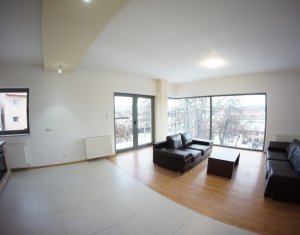 Lakás 3 szobák kiadó on Cluj-napoca, Zóna Centru