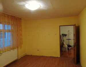 Lakás 3 szobák eladó on Cluj-napoca, Zóna Manastur