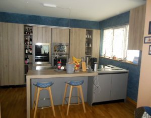 Ház 4 szobák eladó on Floresti