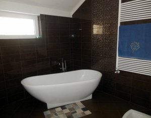 Ház 4 szobák eladó on Floresti