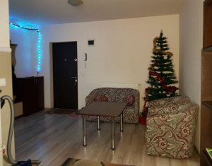 Lakás 3 szobák eladó on Floresti