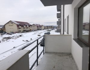 Lakás 3 szobák eladó on Floresti