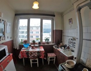 Lakás 3 szobák eladó on Cluj-napoca, Zóna Centru