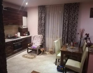 Lakás 2 szobák eladó on Floresti