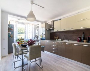 Lakás 2 szobák eladó on Floresti