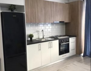 Lakás 3 szobák eladó on Floresti