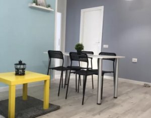 Lakás 3 szobák eladó on Floresti