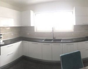 Lakás 3 szobák eladó on Floresti