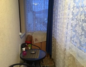 Lakás 2 szobák eladó on Floresti