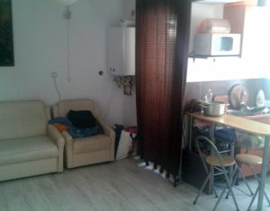 Lakás 3 szobák eladó on Floresti