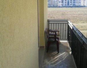 Lakás 3 szobák eladó on Floresti