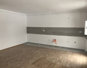 Lakás 2 szobák eladó on Floresti