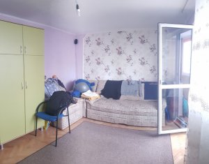 Lakás 4 szobák eladó on Cluj-napoca, Zóna Manastur