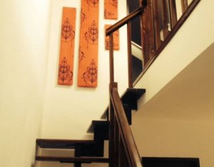 Lakás 3 szobák eladó on Floresti