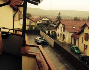 Lakás 3 szobák eladó on Floresti