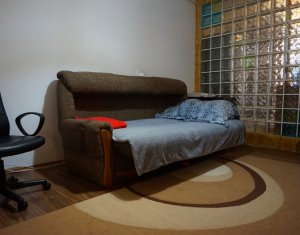 Lakás 2 szobák eladó on Floresti