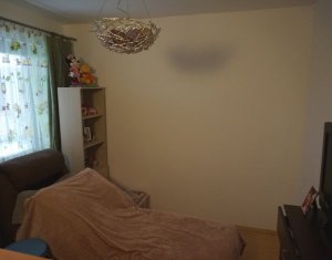 Lakás 2 szobák eladó on Floresti