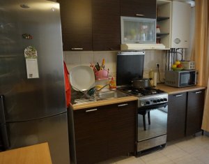 Lakás 2 szobák eladó on Floresti