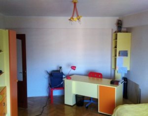 Lakás 3 szobák eladó on Cluj-napoca, Zóna Manastur