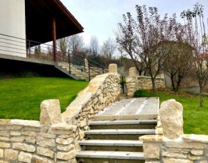 Ház 5 szobák kiadó on Cluj-napoca, Zóna Europa