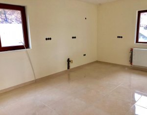 Ház 5 szobák kiadó on Cluj-napoca, Zóna Europa