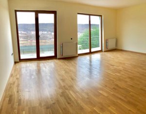 Ház 5 szobák kiadó on Cluj-napoca, Zóna Europa