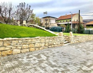 Ház 5 szobák kiadó on Cluj-napoca, Zóna Europa