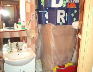 Lakás 4 szobák eladó on Cluj-napoca, Zóna Marasti