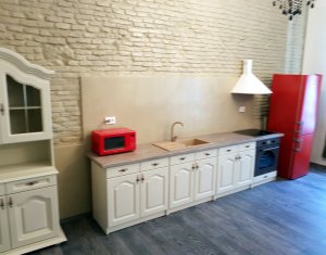 Lakás 3 szobák kiadó on Cluj-napoca, Zóna Centru