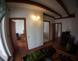 Ház 6 szobák eladó on Cluj-napoca