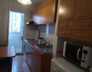 Lakás 3 szobák kiadó on Cluj-napoca, Zóna Manastur