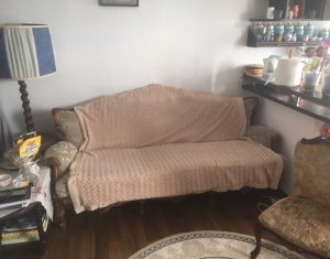 Lakás 2 szobák eladó on Floresti