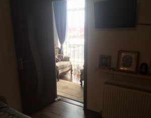 Lakás 2 szobák eladó on Floresti