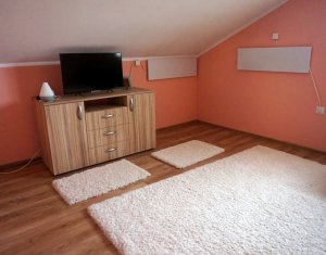 Lakás 3 szobák eladó on Floresti