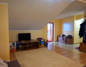 Lakás 3 szobák eladó on Floresti