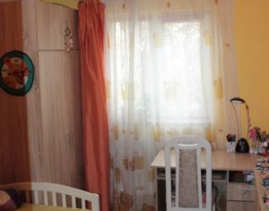 Lakás 3 szobák eladó on Cluj-napoca, Zóna Manastur