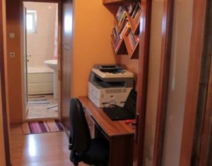 Lakás 3 szobák eladó on Cluj-napoca, Zóna Manastur