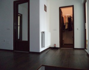 Ház 4 szobák eladó on Floresti