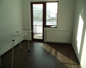 Ház 4 szobák eladó on Floresti