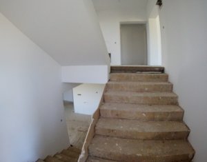 Ház 9 szobák eladó on Feleacu