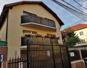 , 250m2 on Cluj-napoca, Zóna Centru