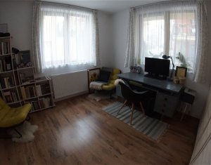 Lakás 3 szobák eladó on Cluj-napoca, Zóna Dambul Rotund