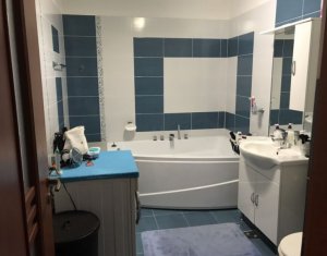 Lakás 2 szobák eladó on Floresti